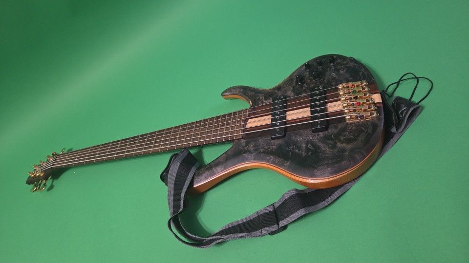 Ibanez Premium BTB1606