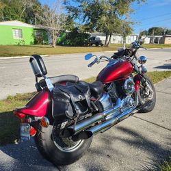 1999 YAMAHA VSTAR  Motorcycle 