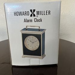 Vintage Howard Miller Alarm Clock  621-244 