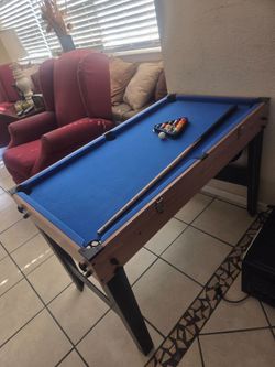 Game table
