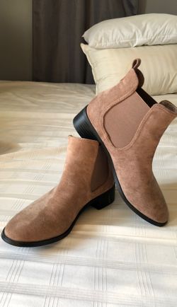 Forever 21 suede boots.
