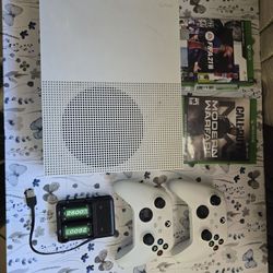 XBOX ONE S 