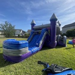 Wet / Dry Combo Bounce House 