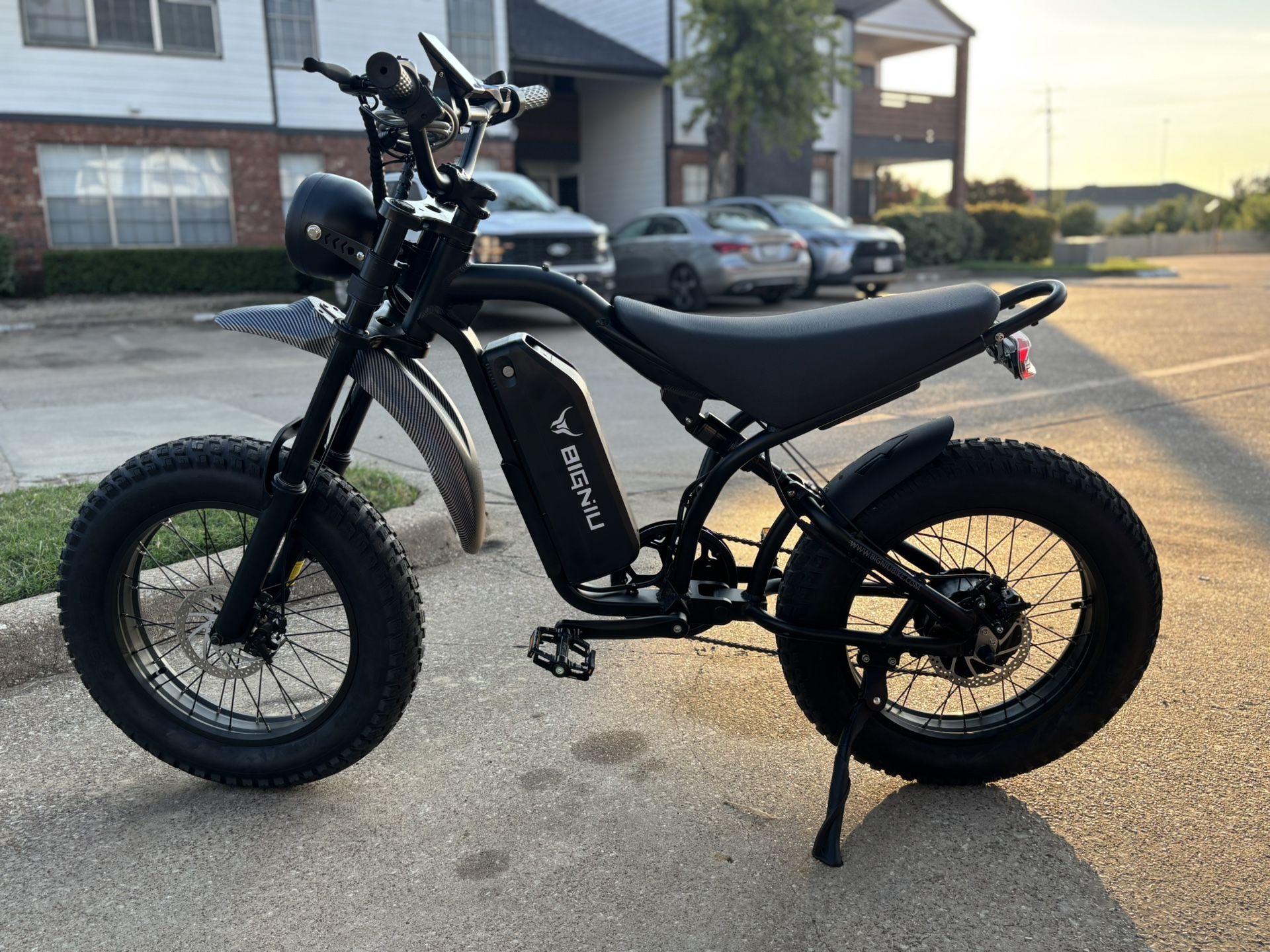 E Bike (42 Mph) Excellent Condition 48v 15ah Battery