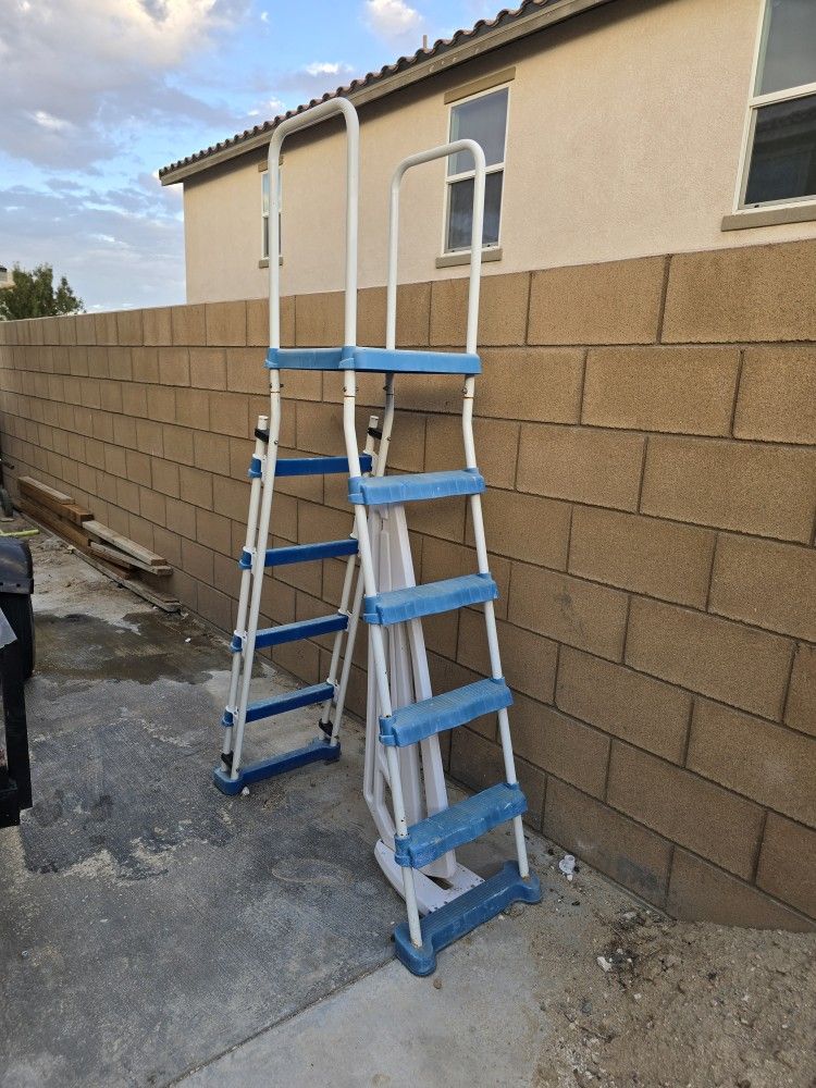 Pool Ladder