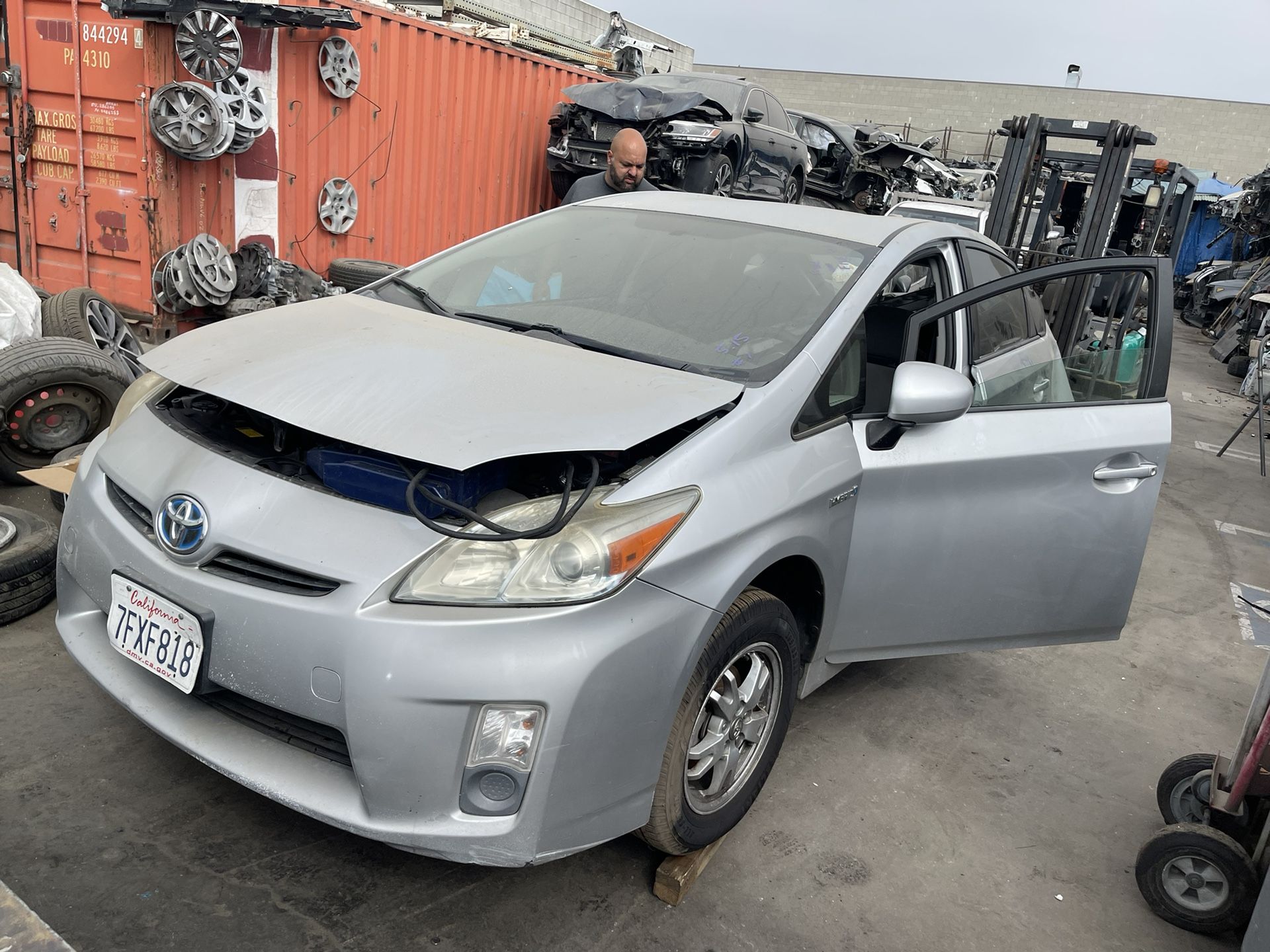 2011 Toyota Prius for parts