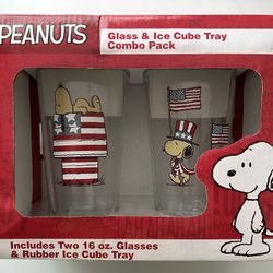 Peanuts Patriotic Snoopy Glasses Set of 2 With Ice Cube Tray 16 oz 