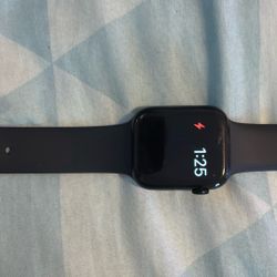 Apple Watch SE 3