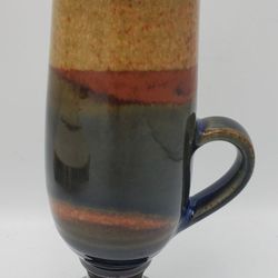 Pedestal Yellow Top Mug