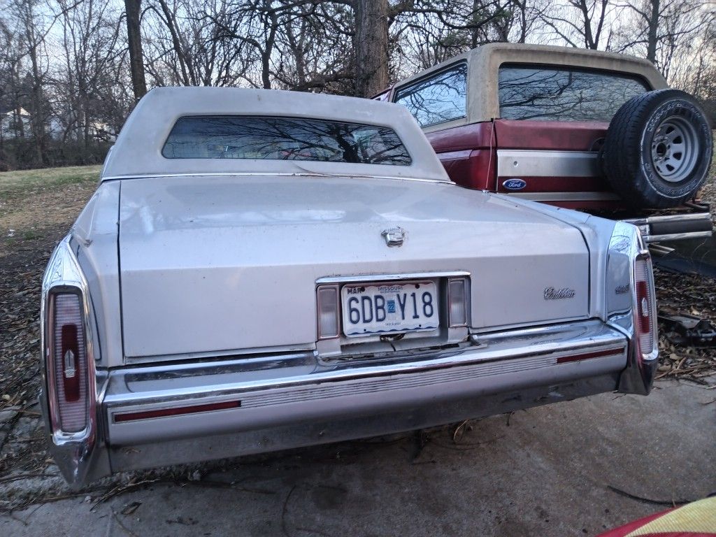 Nice Cadillac Runs Real Good Clean Title