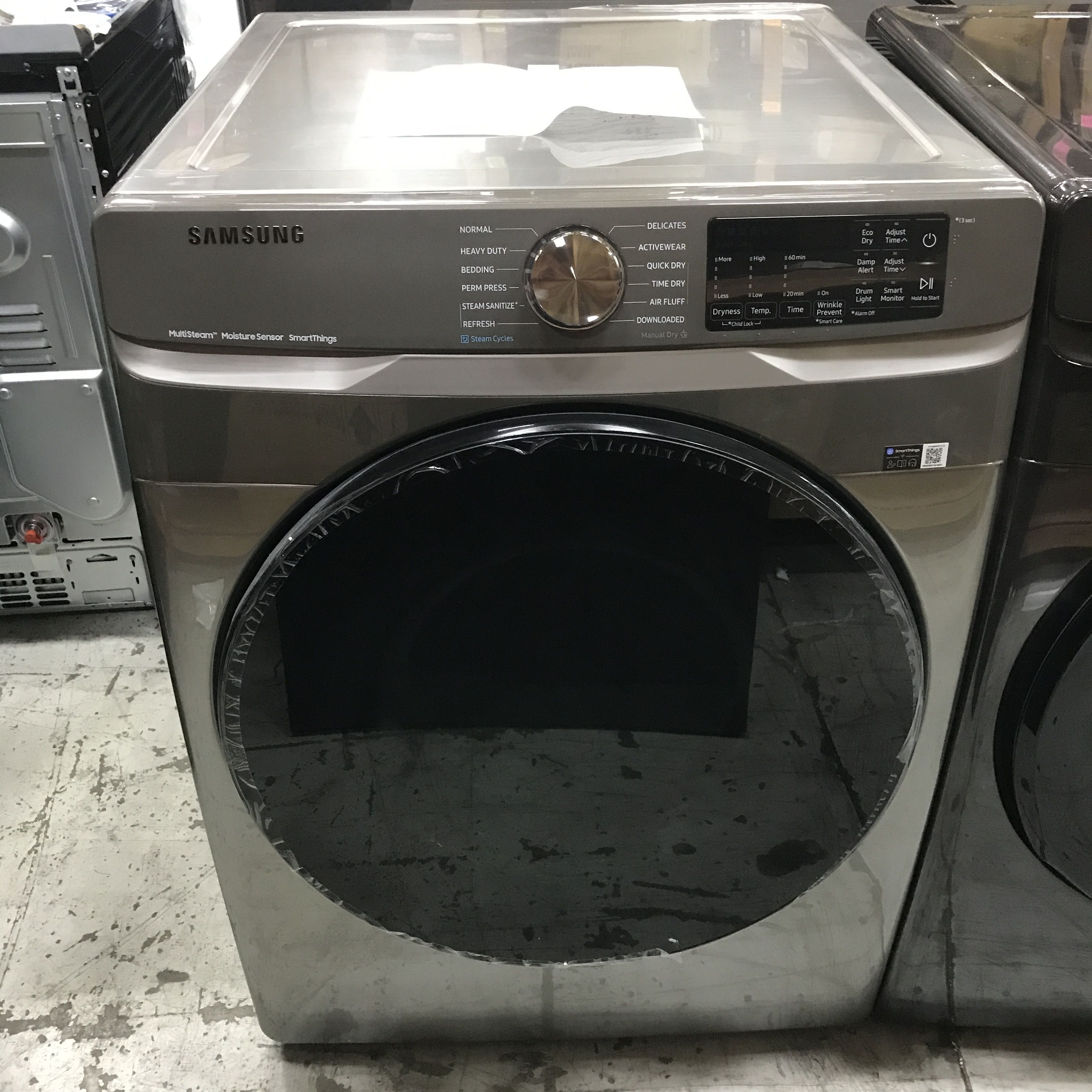 Samsung 7.5 cu. ft. Smart Gas Dryer with Steam Sanitize+