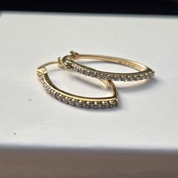 Ablong Oval-shaped Crystal Earrings 