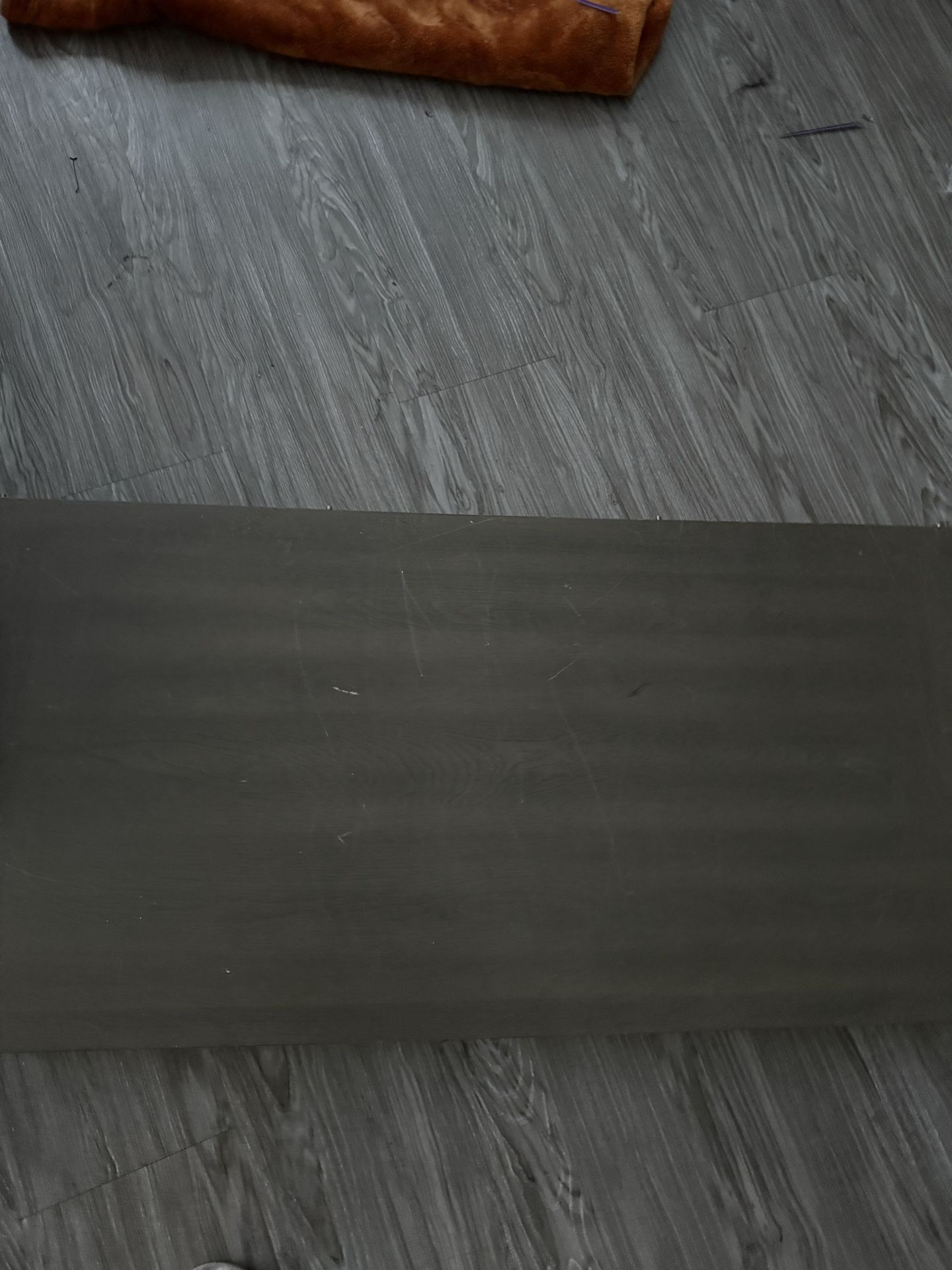 Table With Leaf