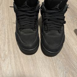 Black Cats Jordan 4