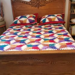 Vintage Wooden Full Bed