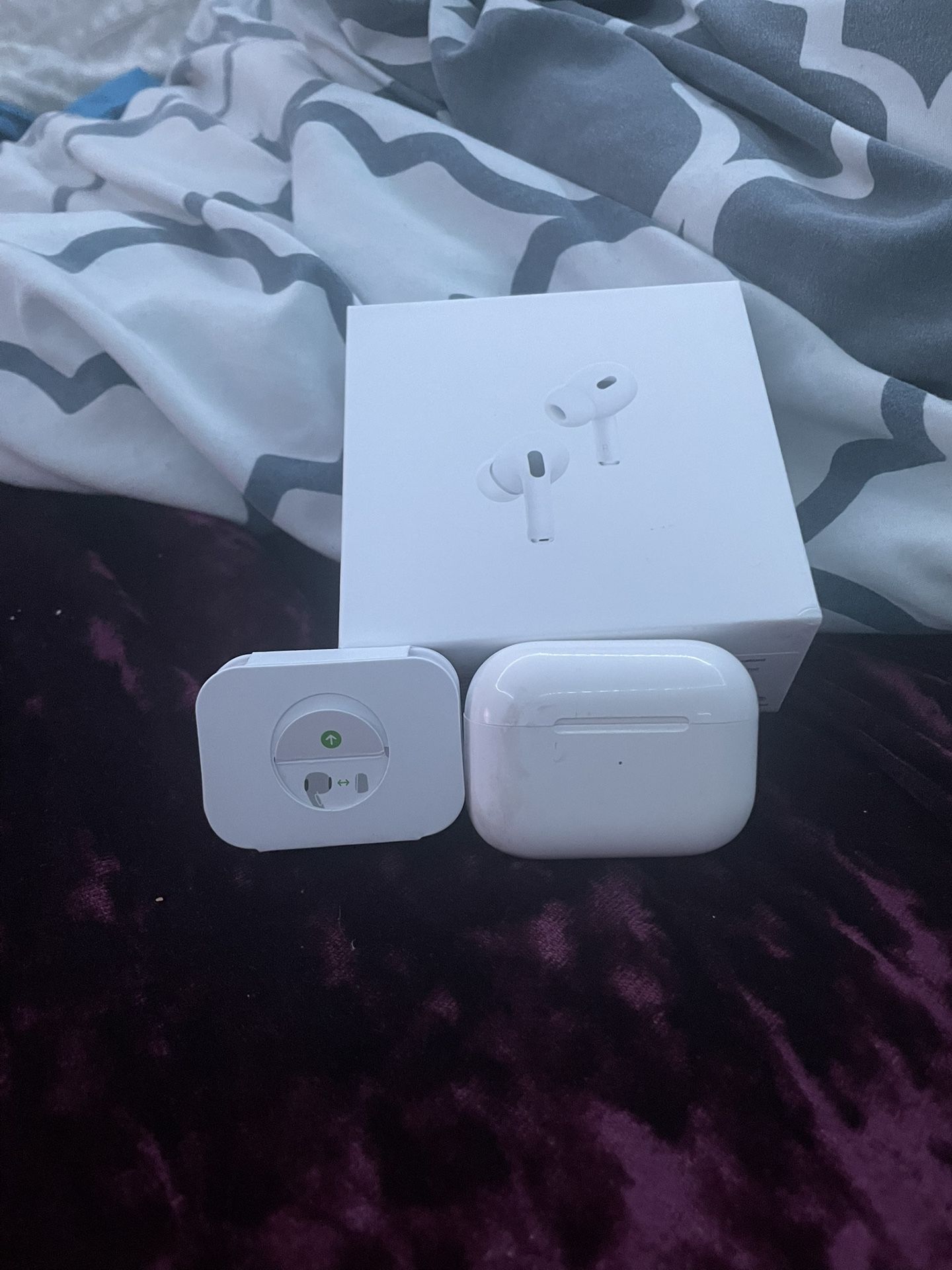 Apple AirPods Pro 2nd Generation 