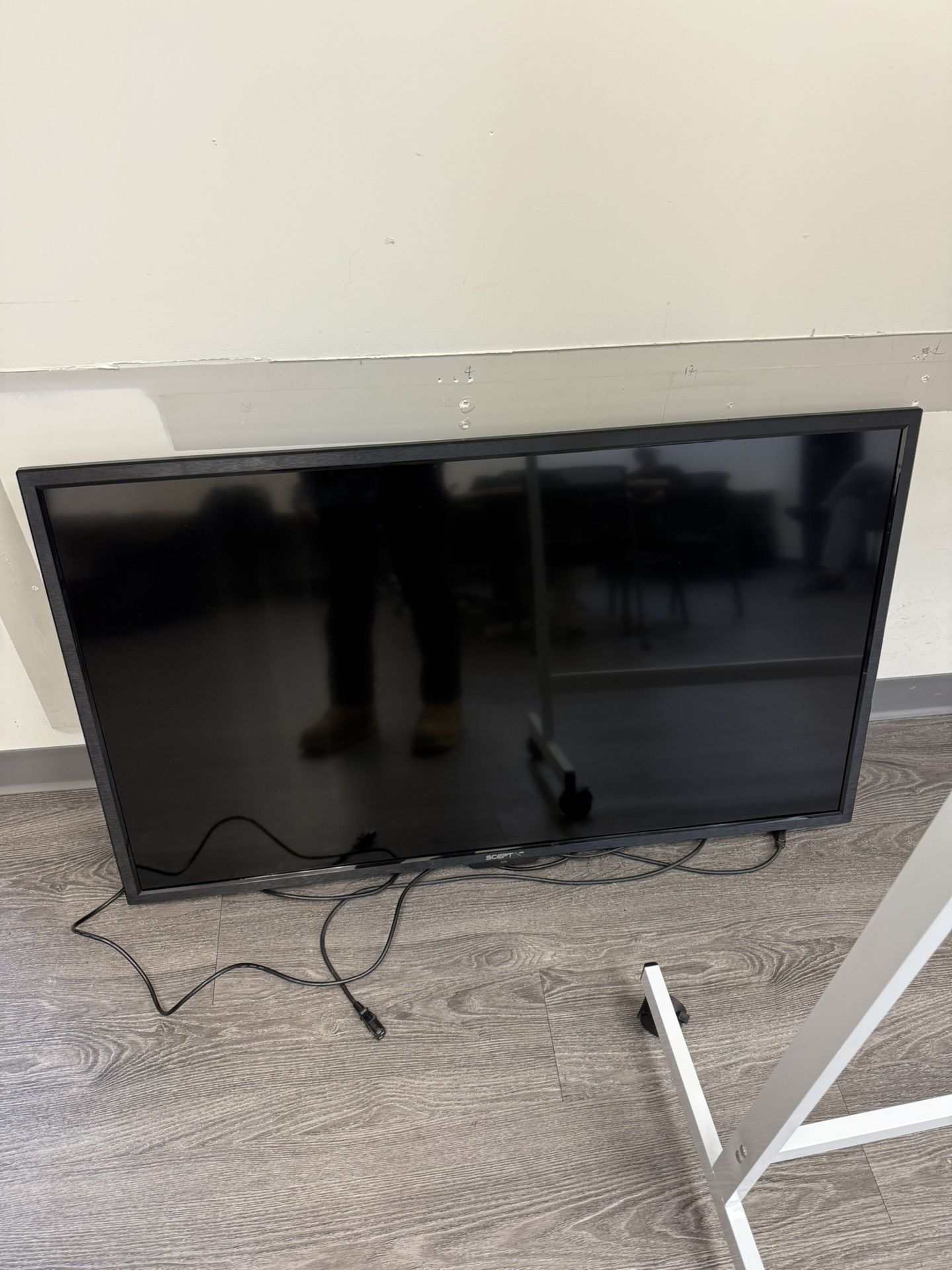Spectre TV