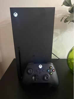 Xbox series x 1 TB and games