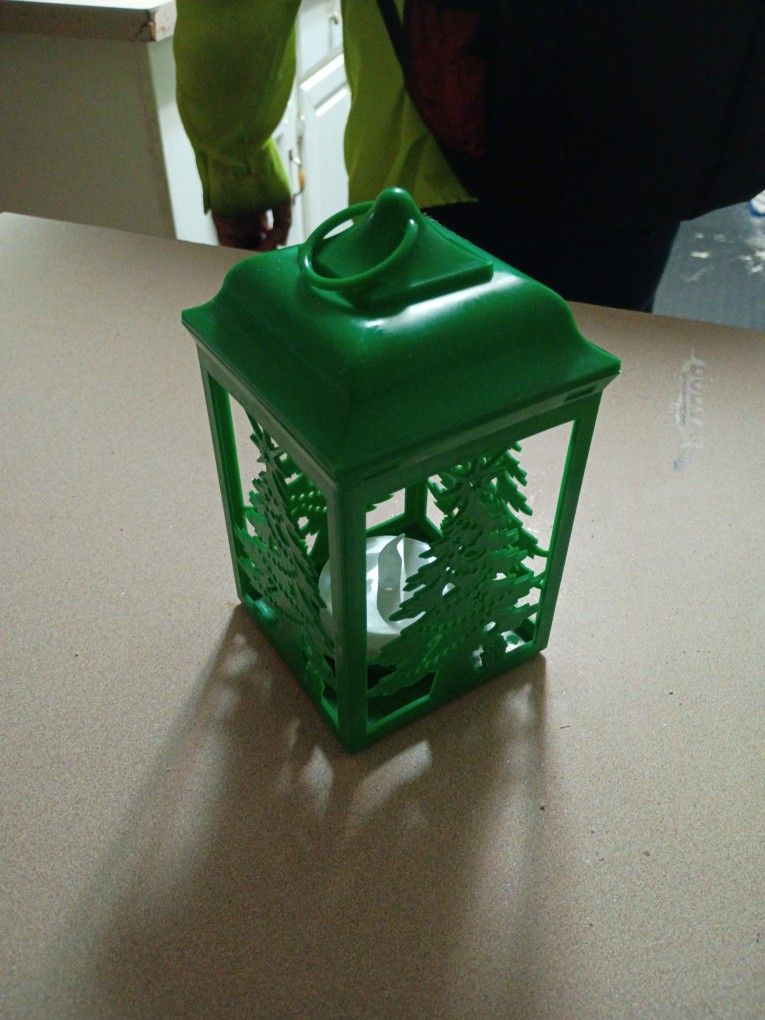 Green Decorative Christmas Lantern