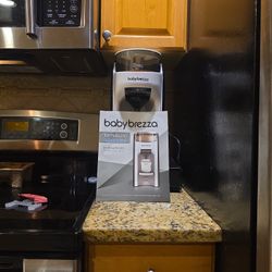 Baby Brezza Formula Machine