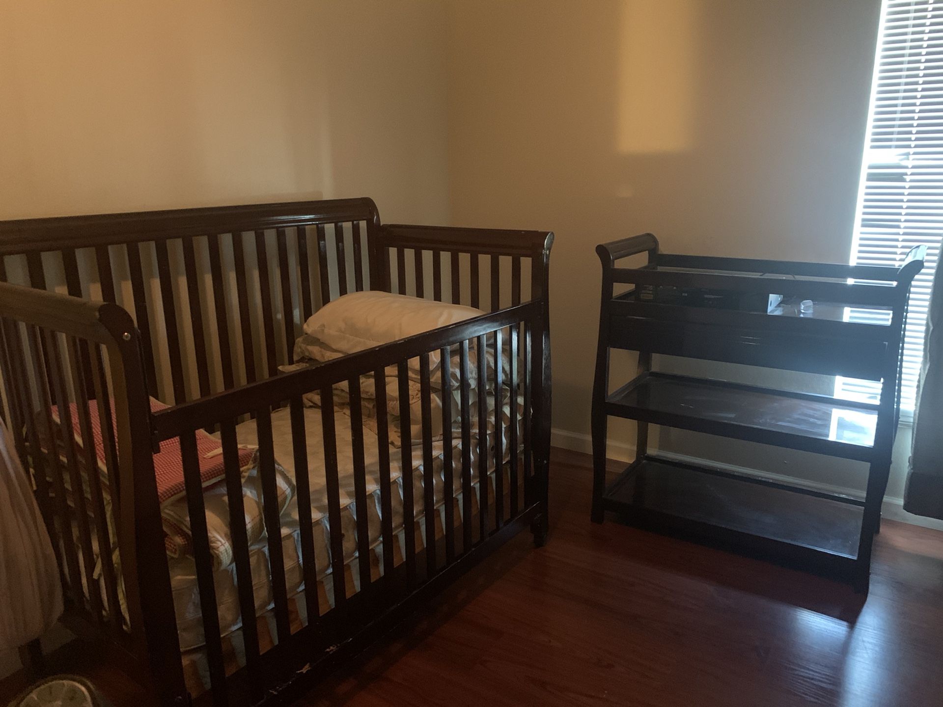 Crib 3 In 1