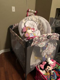 Portable crib