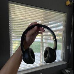 Beats Solo 3 Wireless Headphones