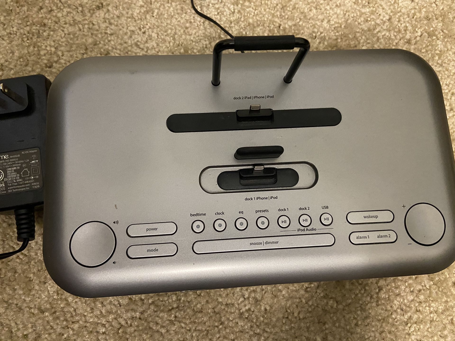iHome double dock