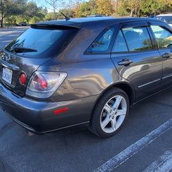 2002 Lexus IS 300