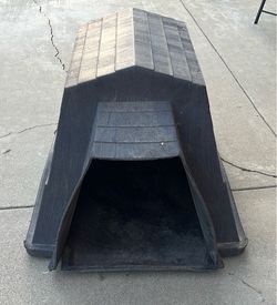 Dog house