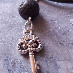 Owl Face Skeleton Key Aromatherapy Necklace 