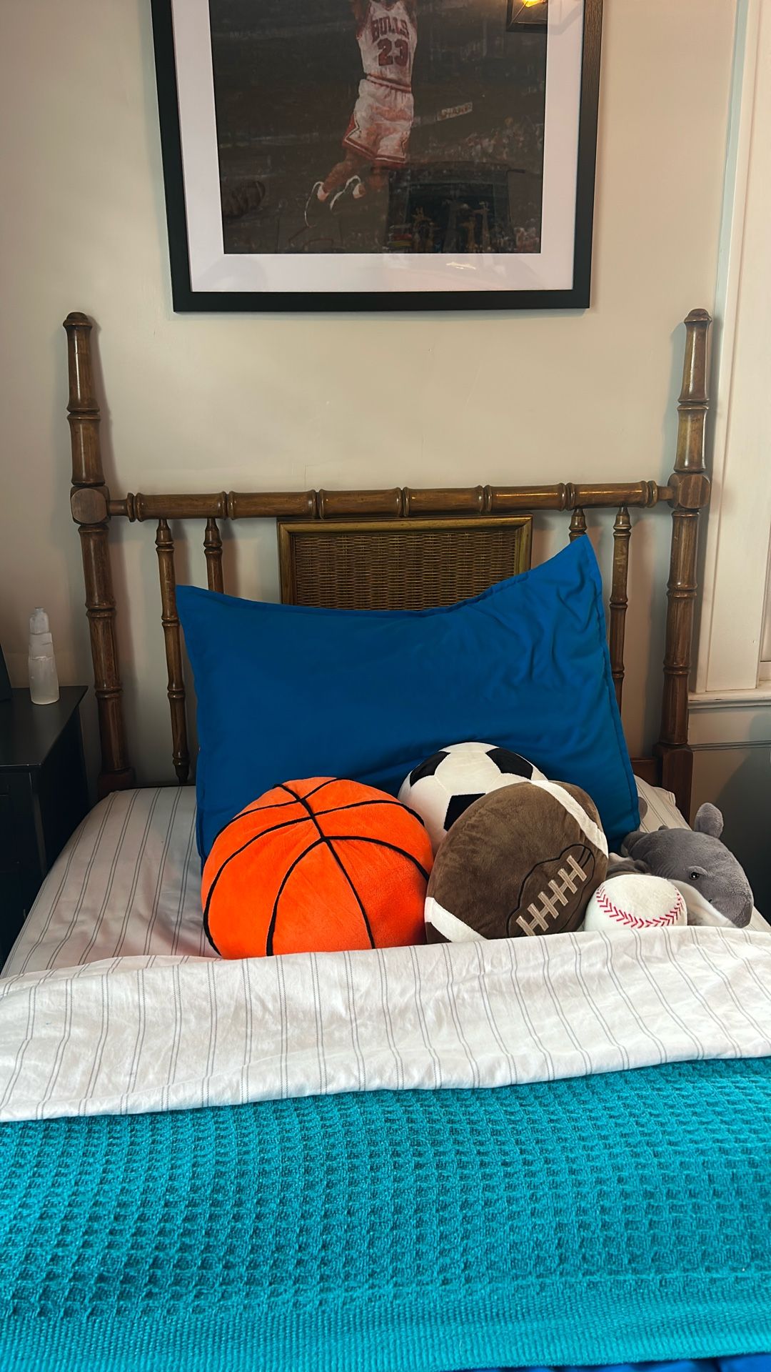 TWIN HEADBOARD - TWIN XL MATTRESS AND BASE
