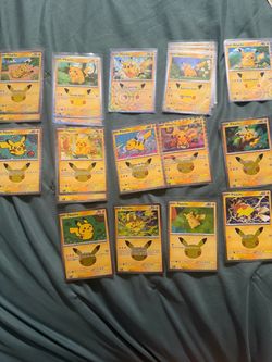 Pikachu Pokémon 30th Card Lot – 13 Cards