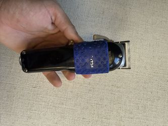 Wahl 5 Star Cordless Senior W Andis Blade