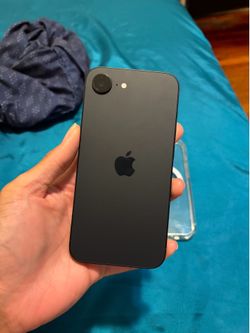 iPhone 16e~Verizon locked-pristine condition