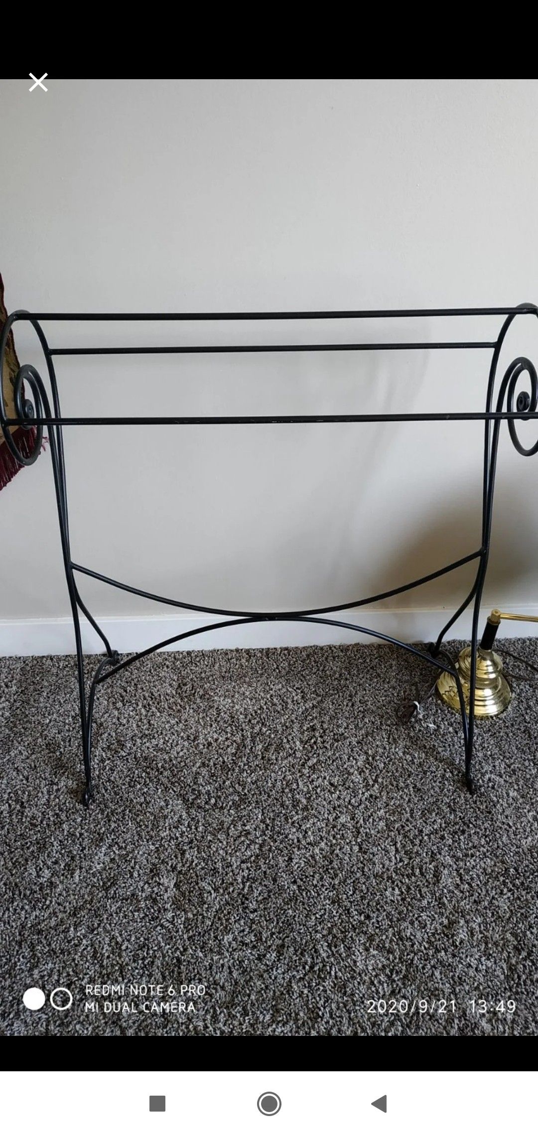 Solid Iron quilt - comforter stand great condition, hand-forged wrought Iron Waterbury Blanket Stand