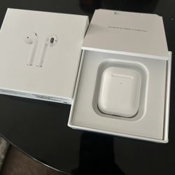 AirPods