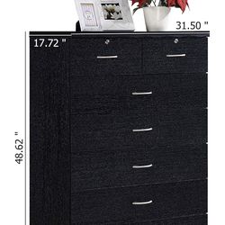 Dresser with 7 drawers
