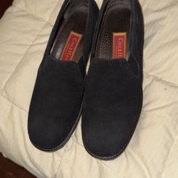 Women Shoes Black Color  Size 7.5 Very Comfy