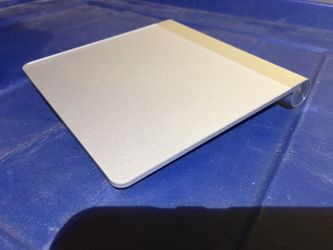 Apple Magic Trackpad