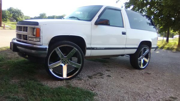 99 Chevy 2door Tahoe On 26s For Sale In Sherman Tx Offerup