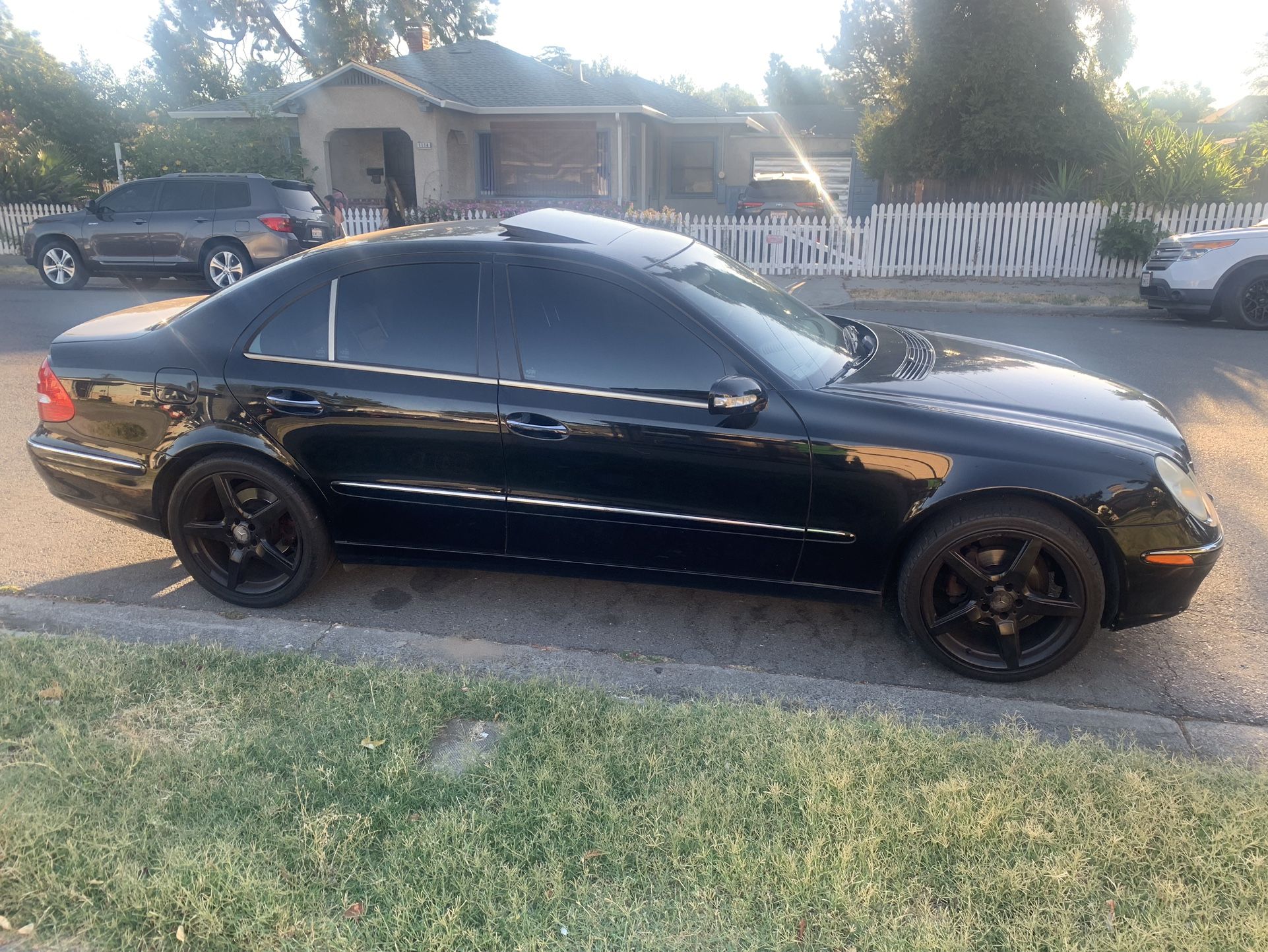 04 Mercedes Benz E320