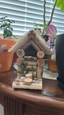 Cork bird house