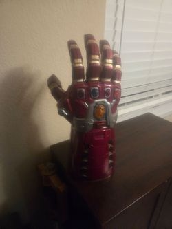 Marvel legends avengers end game gauntlet