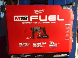 Milwaukee M18 FUEL 1" SDS Plus Rotary Hammer Kit