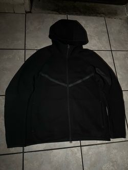 Nike tech