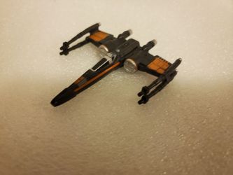 Star Wars Hot Wheels Poe Dameron's X-Wing Fighter Loose Great Condition