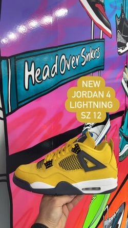 New Jordan 4 Lightning Sz 12