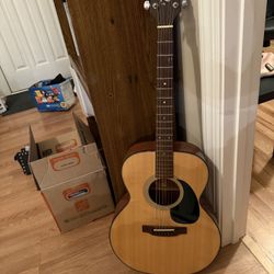 Takamine G Series Acoustic Guitar + Hard Case 🎸