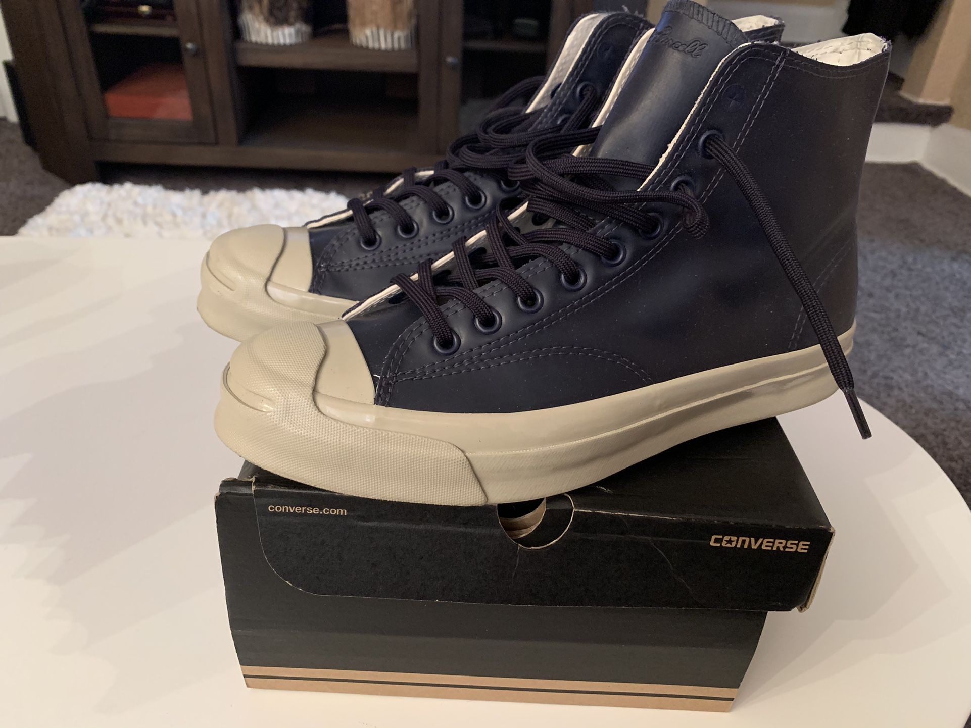 Men’s converse Jack Purcell Size 9 One Time Wear